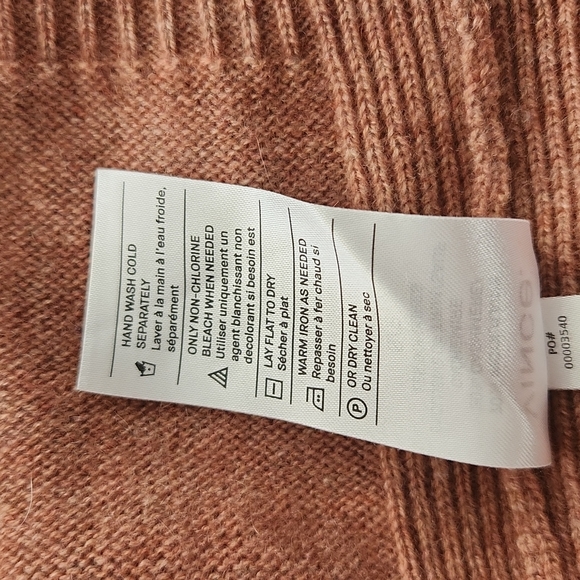 VINCE WOMENS SWEATER/ TUNIC/ DRESS 70% WOOL 30% CASHMERE SIZE SP DARK PINK COLOR - Picture 9 of 14